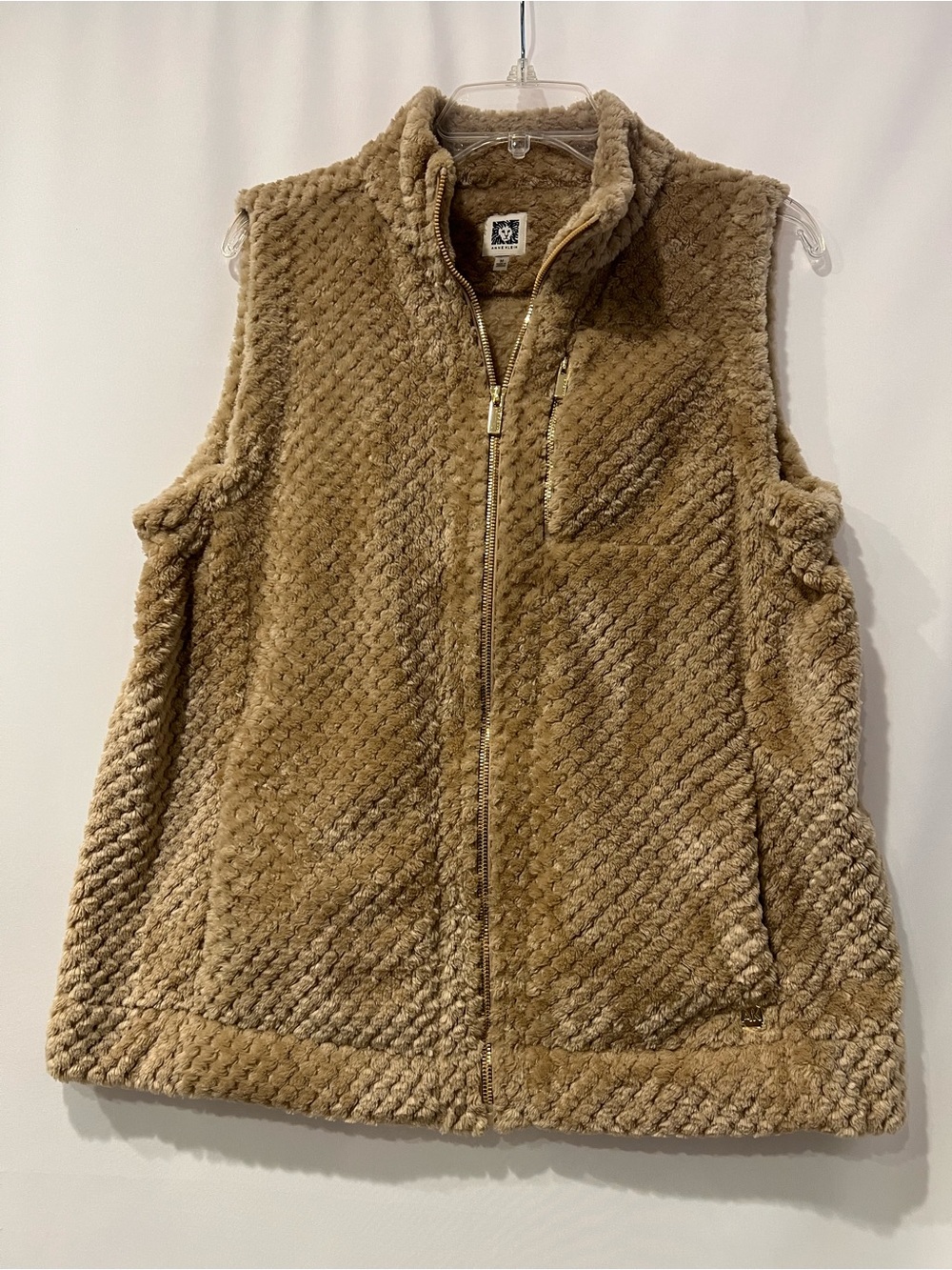 Women’s Anne Klein Faux Sherpa Vest Size M